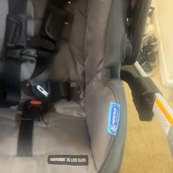 Graco Snugride 35 Elite Travel System