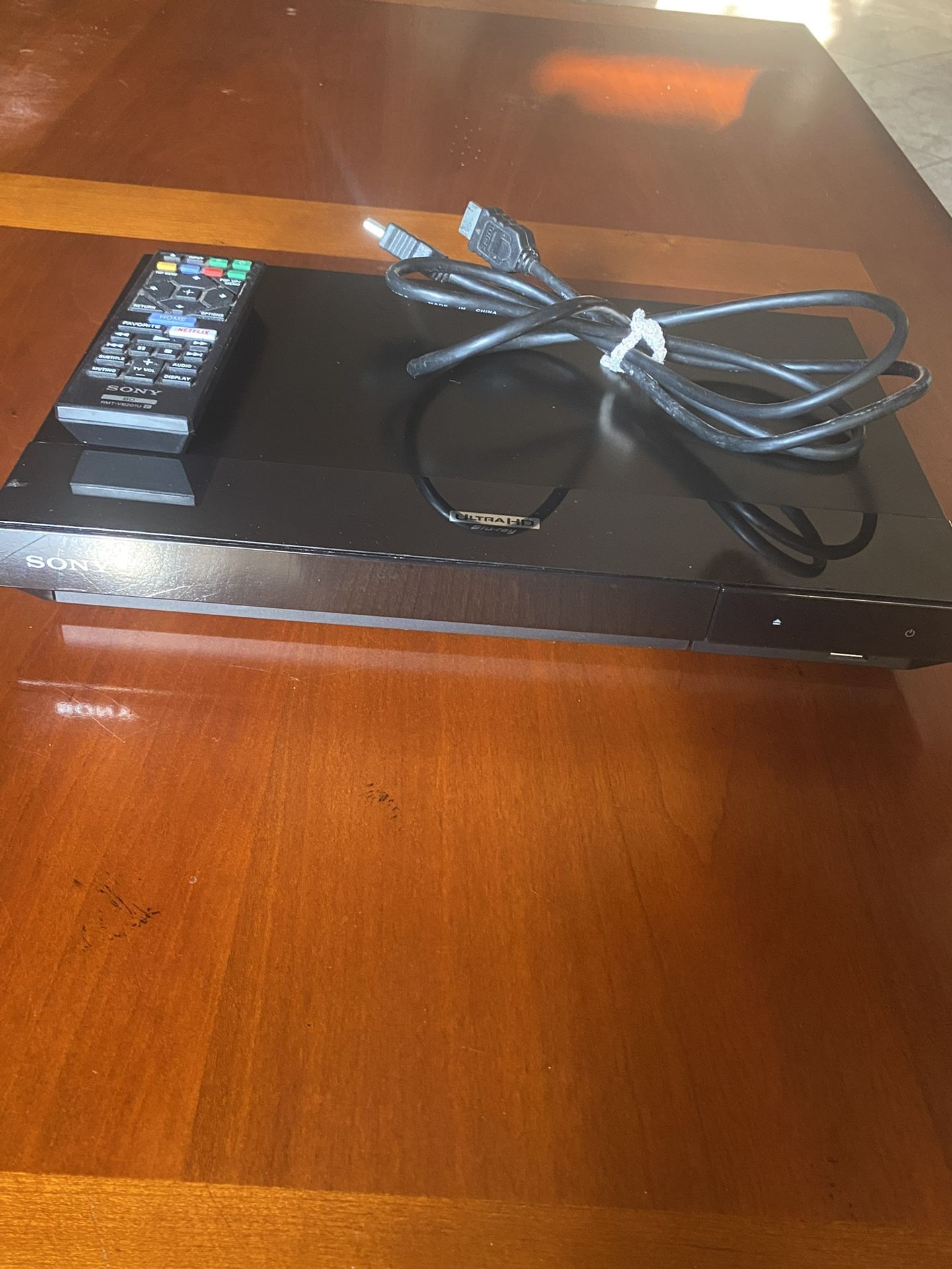 HD ultra Blu-ray Player With Dolby vision/DVD Player