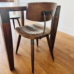 Design table + 2 Chair