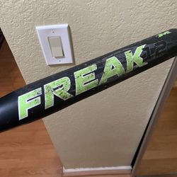 Miken Freak Softbal Bats Cracked 
