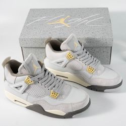 Air Jordan 4 Retro SE Craft Photon Dust