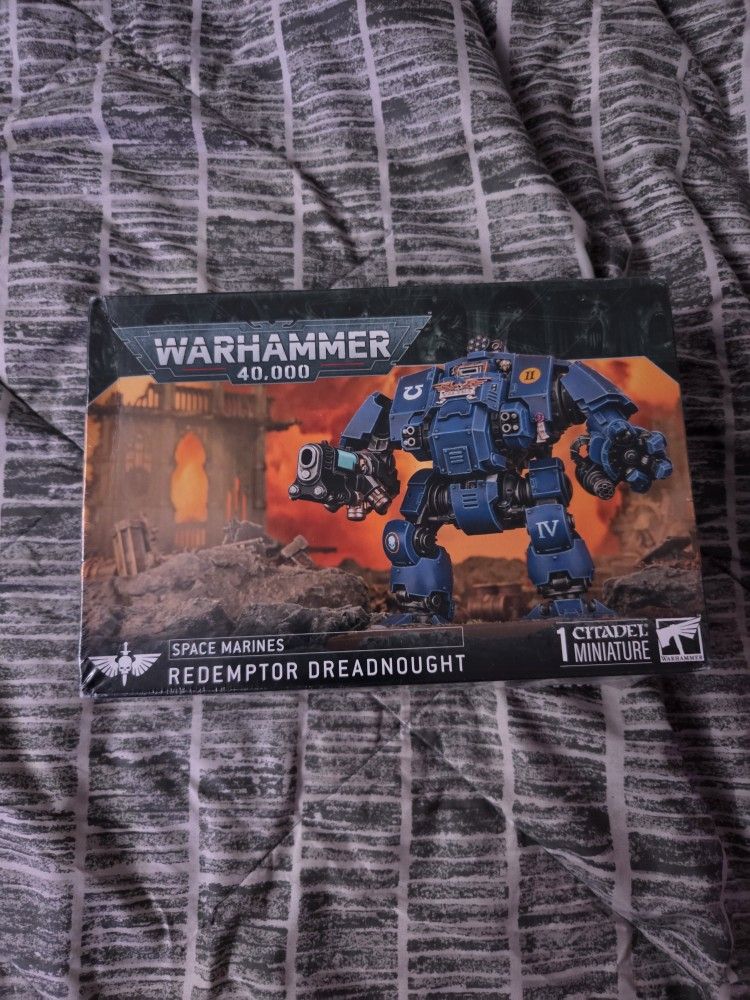 Warhammer 40k Space Marines Redemptor Dreadnought