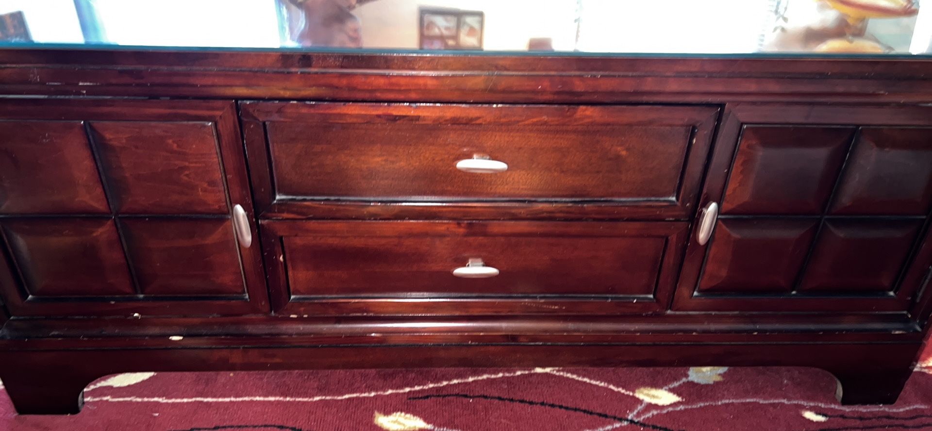 Beautiful Cherry Wood Coffee Table With Glass Top, Lots Of Storage