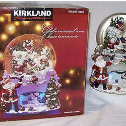 Kirkland Musical Winter Wonderland Lighted Water Globe Revolving 109619 