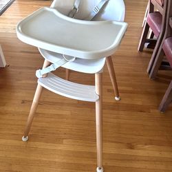 Kids Lalo high chair coconut like new