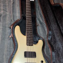 Ibanez Roadstar II Series Bass Guitar 