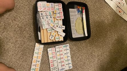 dominoes