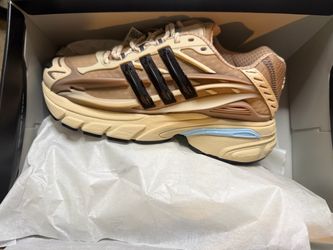 ADIDAS ORIGINALS X PHARRELL WILLIAMS ADISTAR JELLYFISH - CRYSTAL SAND