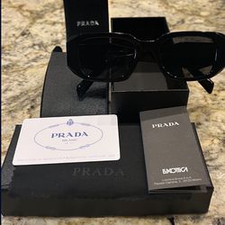 Black Prada Glasses 