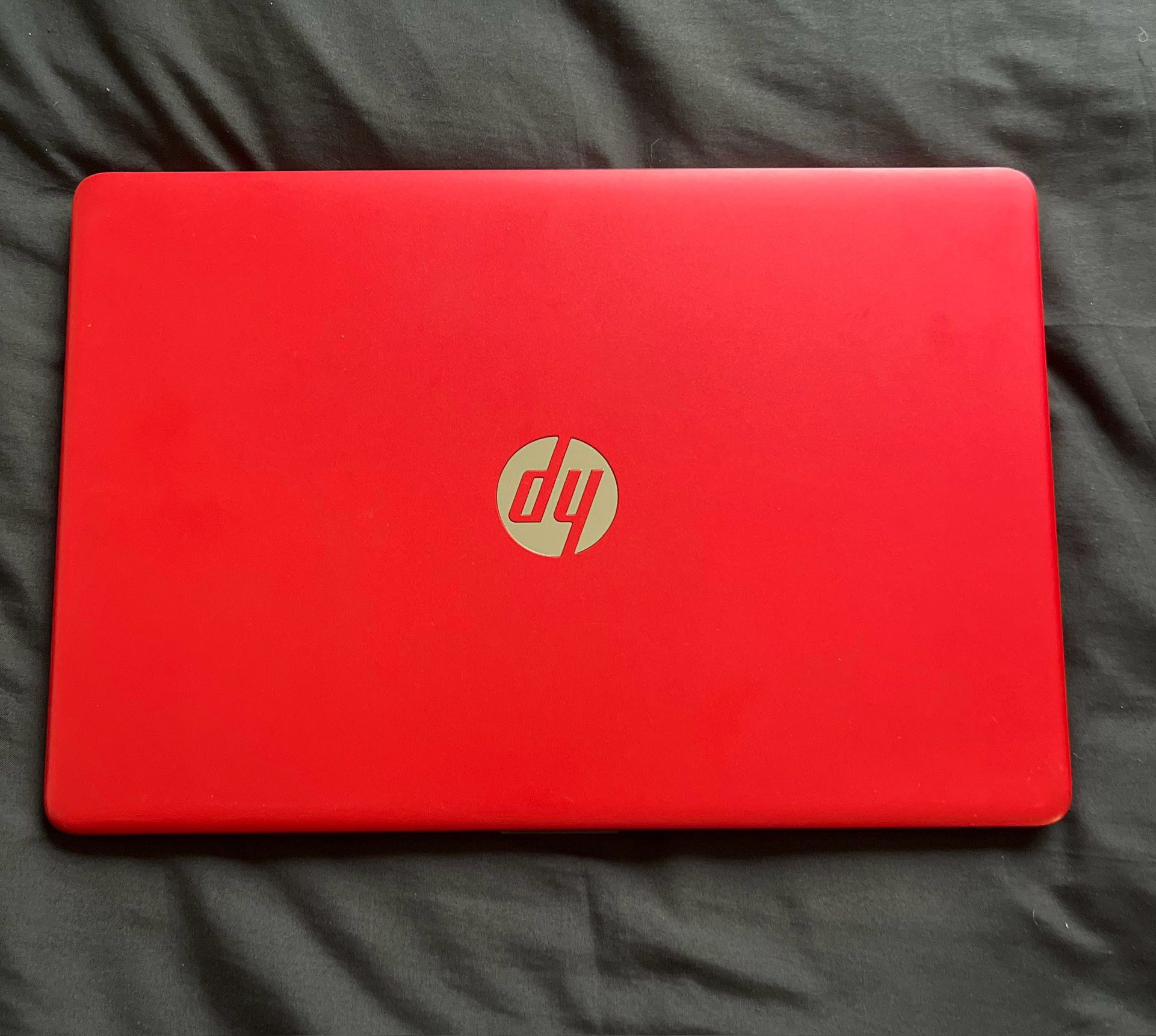 HP Laptop-15 Valentine’s Day Exclusive. With Logitech Camera Specs in Description.