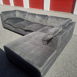 2 Piece Grey Sectional Couch Sofa Like New 