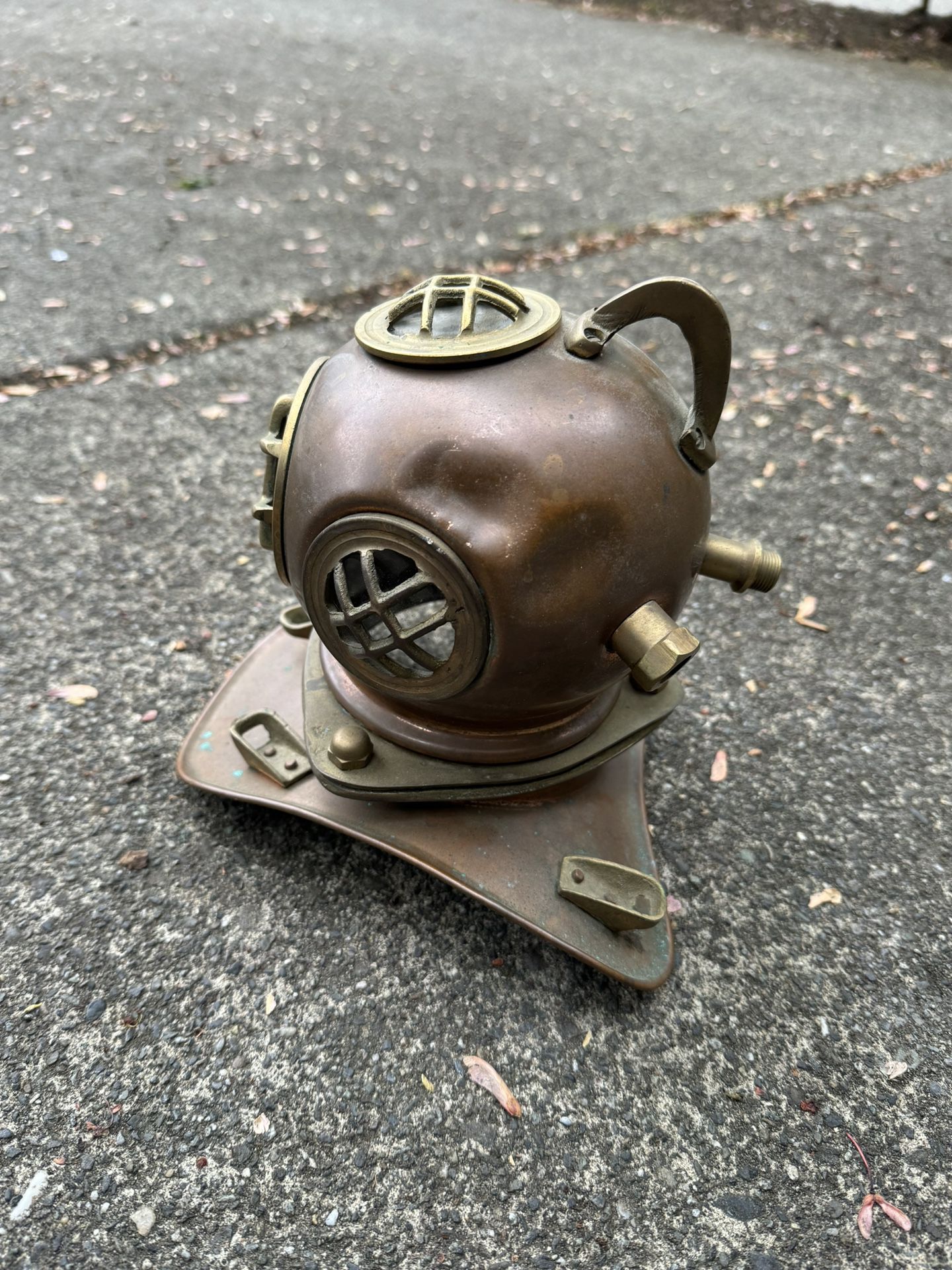 Walt Disney world Mini Diver's Helmet 7" Tall Copper and Brass Steampunk