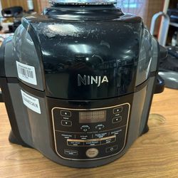 Ninja Foodi 8-IN-1 6L Multicooker (OP300)