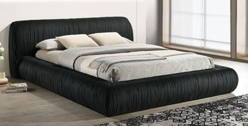 Brand New Black Queen Platform Bed Frame (Available in Eastern King)