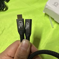 USB-C to USB-C Cable 3ft 240W Fast Charging 40Gbps Data