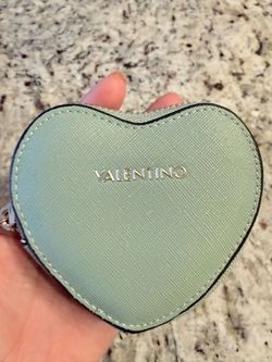 Aipods or coin case