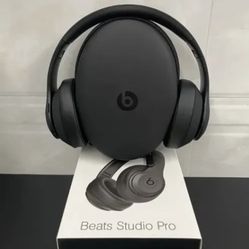 Beats Studio Pro Black