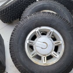 H2  HUMMER  TIRES