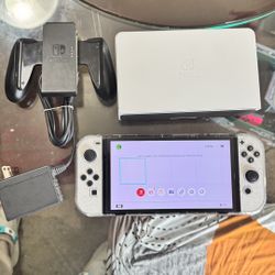 Nintendo Switch Oled (White)