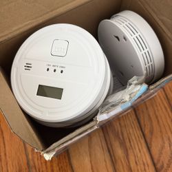4-Pack CO Smoke Alarms – Battery Included, Works Great!