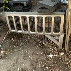 Jeep Commander Grill