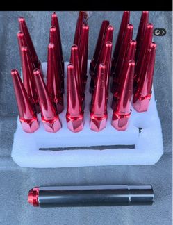 24 pcs M12x1.5 Red Spike Lug Nuts