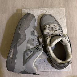 Air Jordan 4 Retro SE