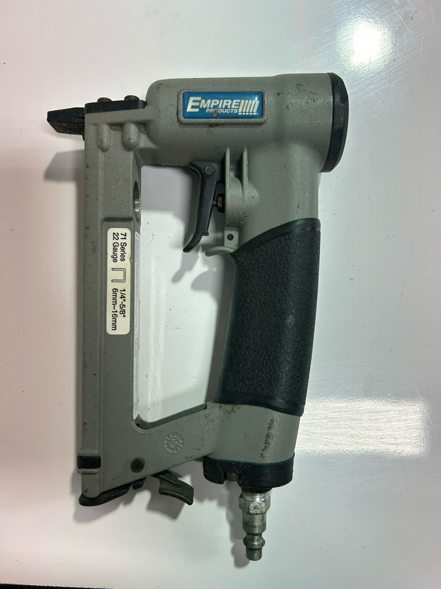 Empire 1/4” - 5/8” Staple Gun