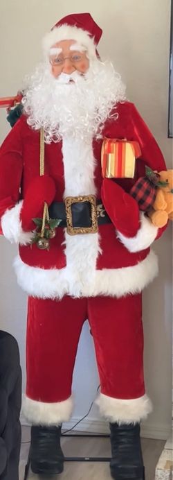 Santa Claus animatronic