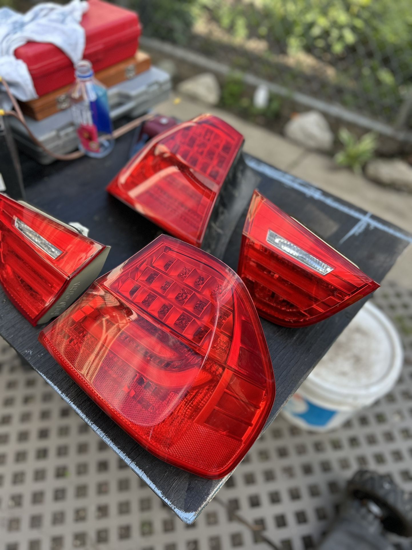 BMW TAILLIGHTS FOR LCI E90 335i 328i 325i OPEN TO NEGOTIATE