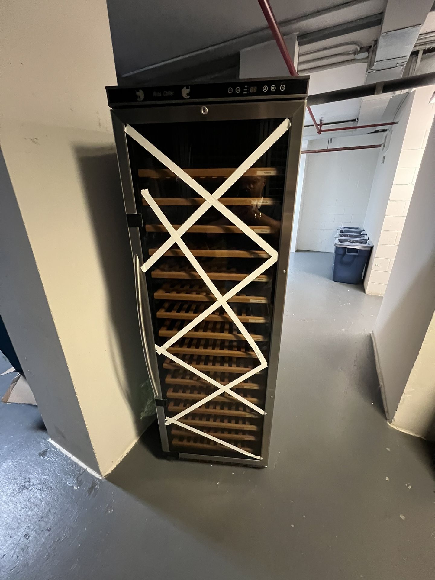 Avanti 165 Bottle Designer Series Wine Chiller