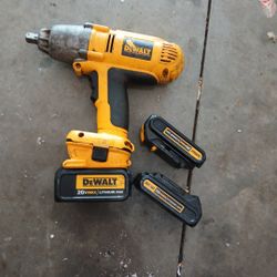 Dewalt Half Inch Impact W/T 3 Batteries 