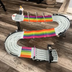 Hot Wheels Mario Kart Rainbow Road Raceway