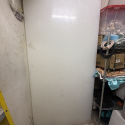 Acrylic Sheet (Plexiglass) 