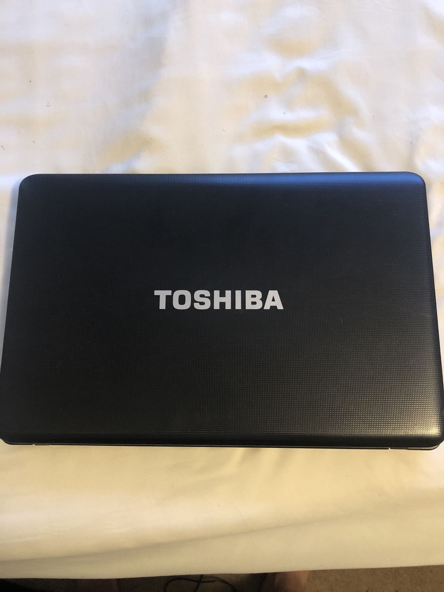 Toshiba Satellite C655D-S5300 Laptop