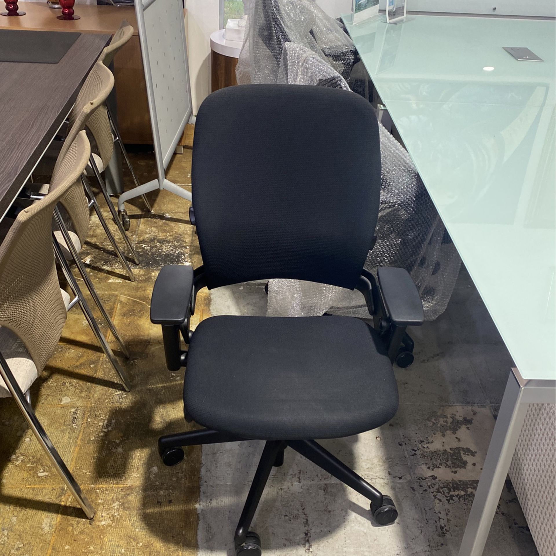 Steelcase Leap V2 Ergonomic Adjustable Office Chair