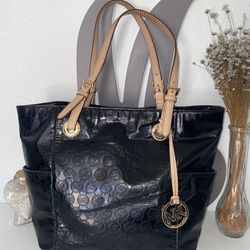 Black MICHAEL KORS Patent Leather Shoulder Bag