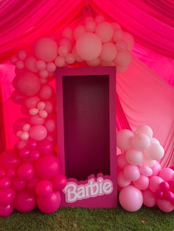Barbie Box Photo Booth Prop