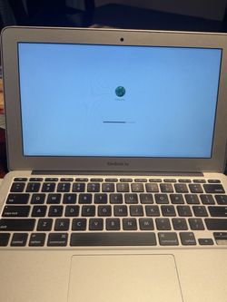 MacBook Air 11” 2012 – 128GB SSD – Charger Included