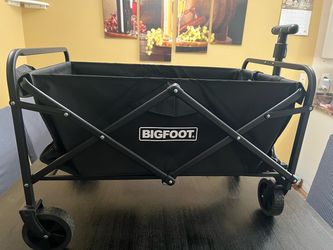 BIGFOOT Foldable Small Wagon. NEW IN BOX.