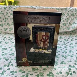 “Love” Little Fountain 