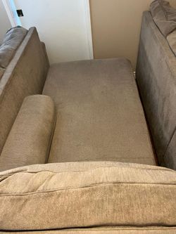 Sectional couches