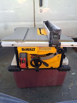 TABLESAW  15 A. 81/4 IN