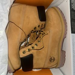 Timberlands Boots For Sale Size 7.5 In Men’s 