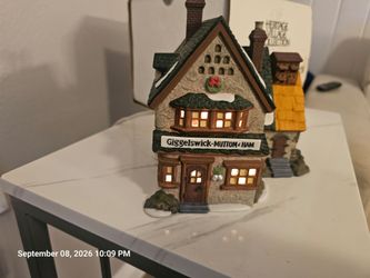 Dept 56 Dickens Village Series - Giggles wick Mutton & Ham