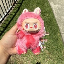 Love V3 Labubu High quality replica 
