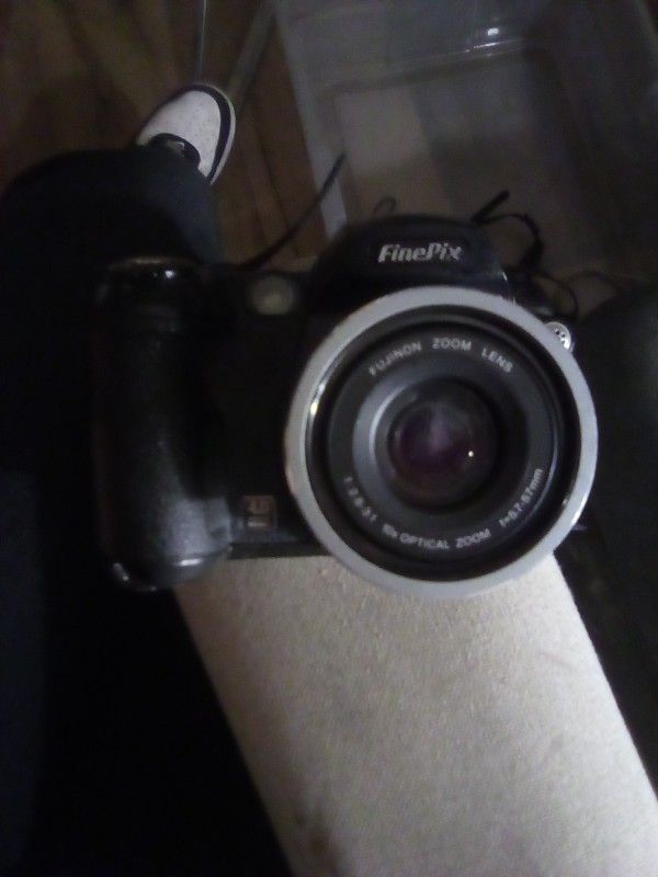 Fugifilm Finepix S5100digital Camera 