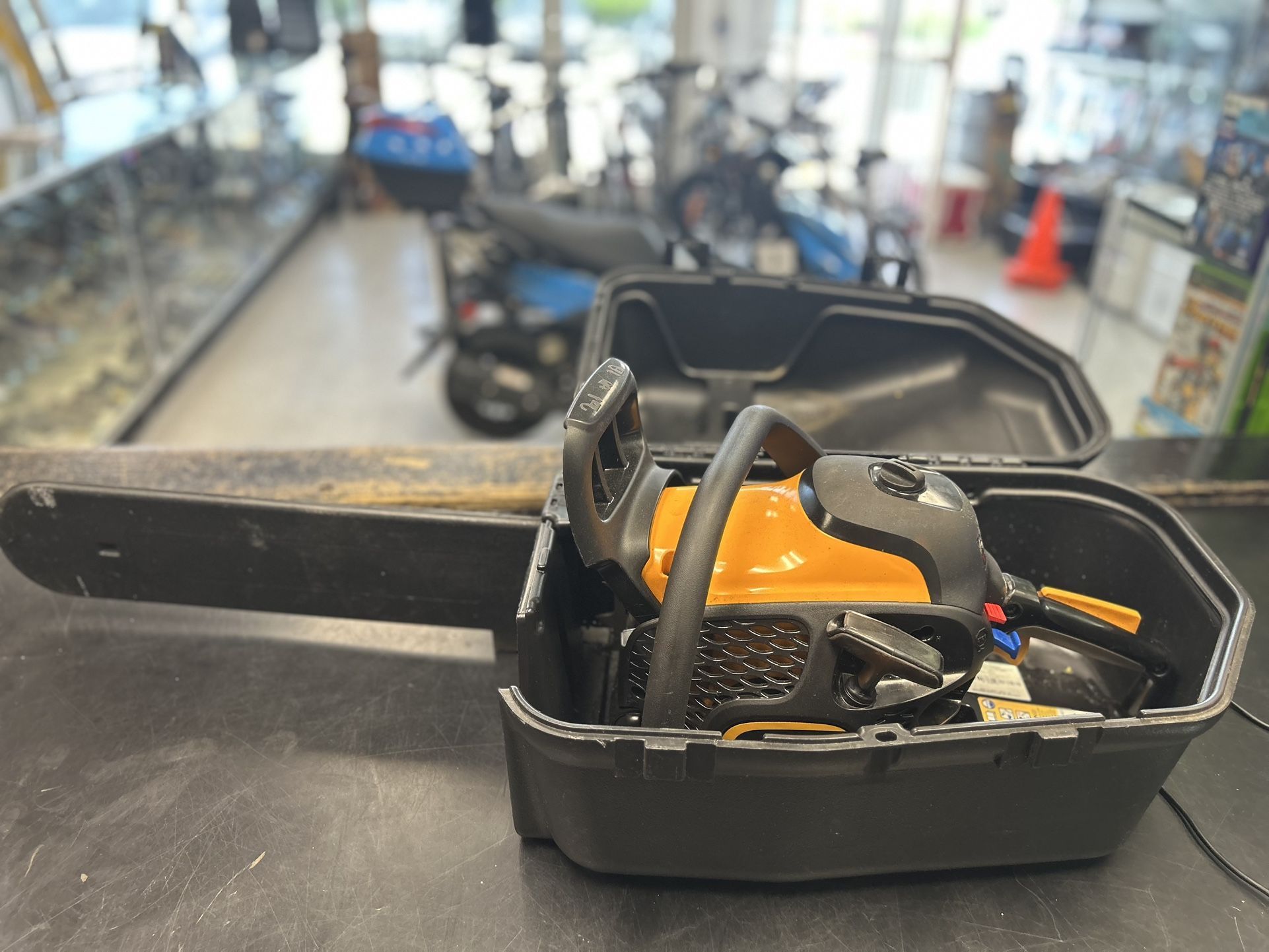 Poulan Pro PR5020 20 in. 50cc Gas Chainsaw PR5020