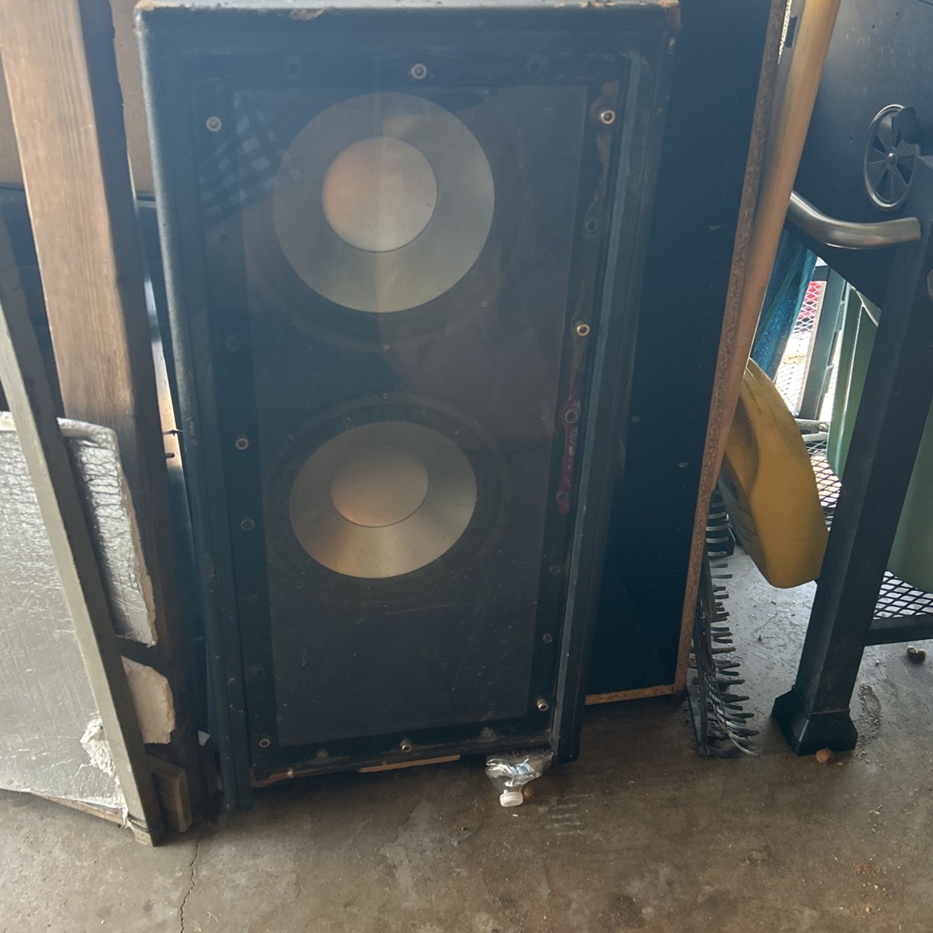 Speaker Box 