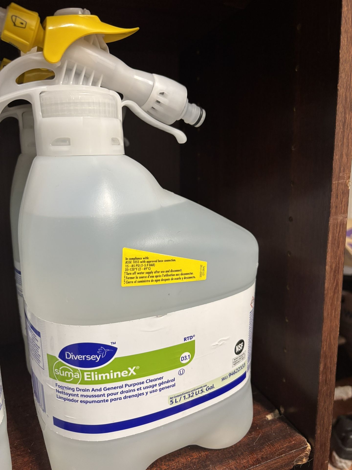 DiverseyU RTD® suma ElimineX® D3.1 Foaming Drain And General Purpose Cleaner